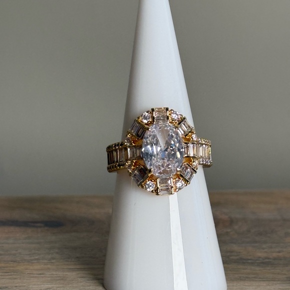 Bomb Party Jewelry - Bomb Party April 2026 Ring “The Clarissa Ring” Size 7. Brand New!